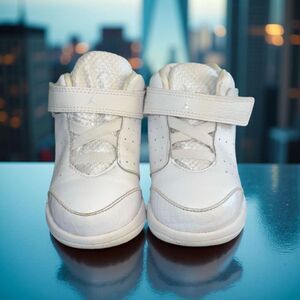 2015 Baby Nike 819540-101 Jordan Flight Tradition Platinum Triple White Size 8C